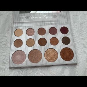 BH Cosmetics Carli Bybel eyeshadow Palette